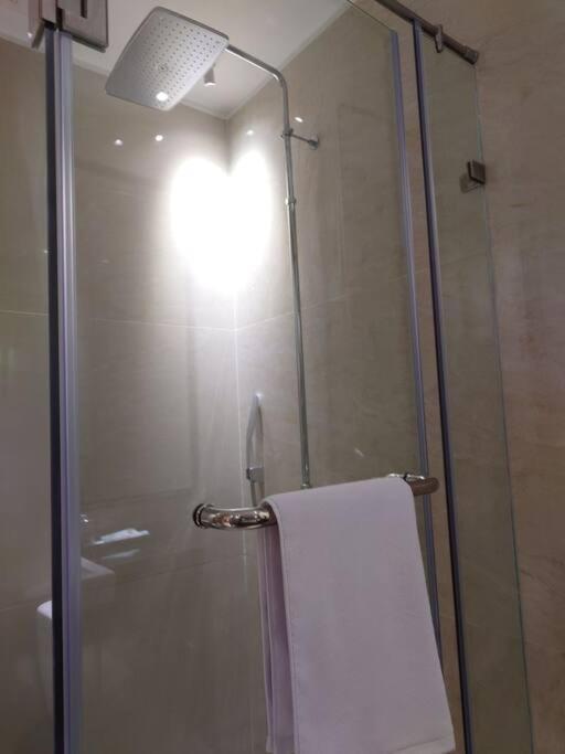 The Rixx Premium Apartment Cidade de Ho Chi Minh Exterior foto