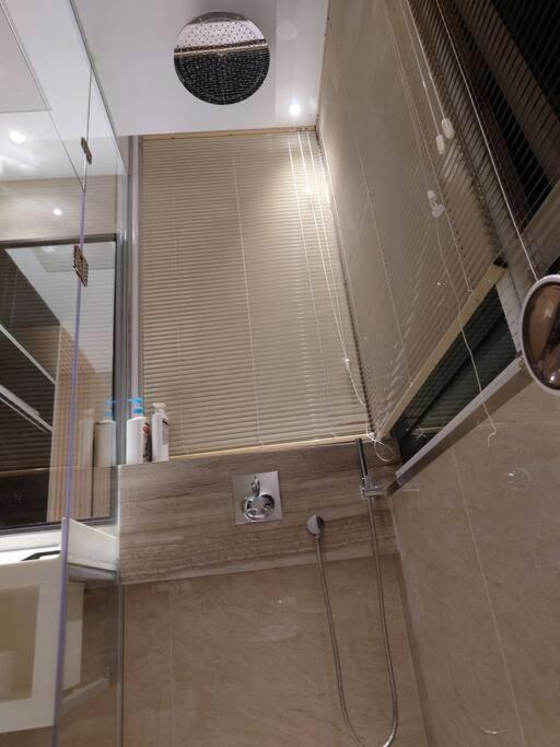 The Rixx Premium Apartment Cidade de Ho Chi Minh Exterior foto
